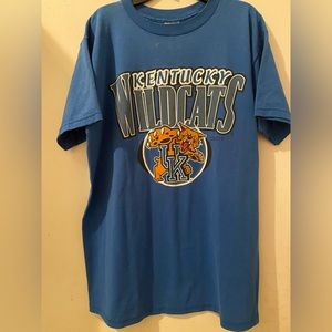 Vintage University of Kentucky unisex t-shirt